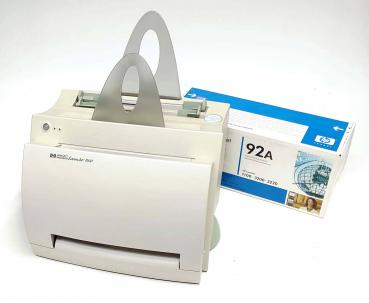 HP LaserJet 1100 C4224A Laserdrucker SW bis DIN A4 inkl. orig.Toner