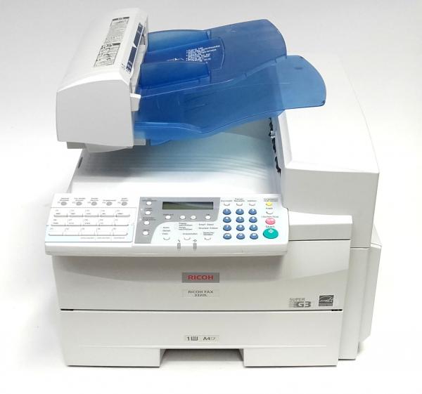 Ricoh FAX 3320L Faxgerät Laserfax Kopierer - 2.350 gedr.Seiten